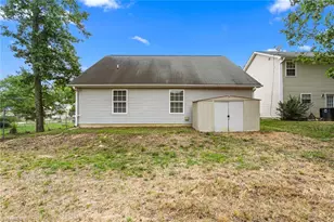 4714 Byers Rd, Greensboro, NC 27405 - Photo 25