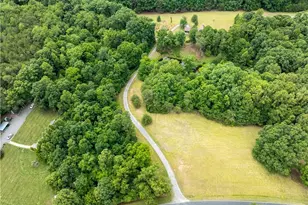1068 Nathan Ln, Pinnacle, NC 27043 - Photo 7