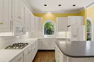 107 Staunton Dr, Greensboro, NC 27410 - Photo 17