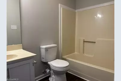 2909 Spring Garden Street #G, Greensboro, NC 27403 - Photo 5