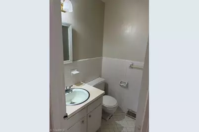 4510 Somersworth Drive, Greensboro, NC 27407 - Photo 11