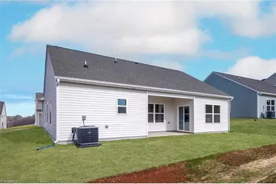 208 Macintosh Drive, King, NC 27021 - Photo 3