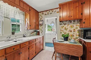 133 Mountain View Rd, King, NC 27030 - Photo 15