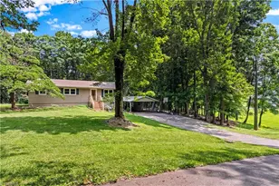 152 Blue Ridge Rd, State Road, NC 28676 - Photo 5