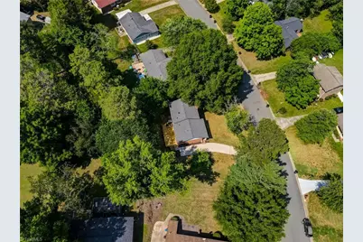 1160 Castlegate Drive, Winston-Salem, NC 27103 - Photo 33