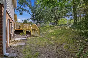 1160 Castlegate Dr, Winston-Salem, NC 27103 - Photo 27