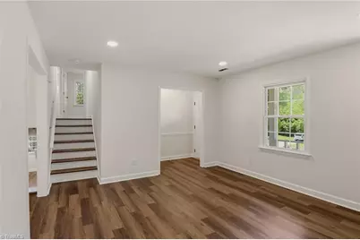 1160 Castlegate Drive, Winston-Salem, NC 27103 - Photo 7