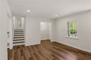 1160 Castlegate Dr, Winston-Salem, NC 27103 - Photo 7