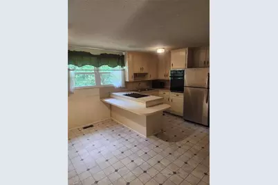 386 Otis Brown Drive, North Wilkesboro, NC 28659 - Photo 5