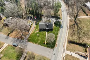 1734 Lancelot Ln, Winston-Salem, NC 27103 - Photo 27