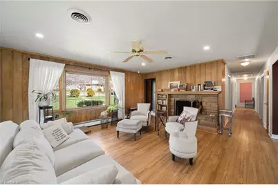 1734 Lancelot Lane, Winston-Salem, NC 27103 - Photo 3