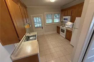 1409 Pilot View St, Winston-Salem, NC 27101 - Photo 7