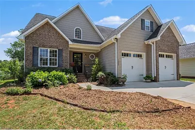 1644 Finwick Drive, Pfafftown, NC 27040 - Photo 1