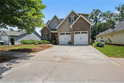 1644 Finwick Drive, Pfafftown, NC 27040 - Photo 3