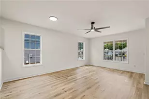 1672 Burton St, Winston-Salem, NC 27105 - Photo 9