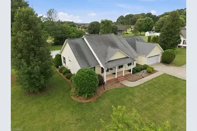 210 Jane Sowers Road, Statesville, NC 28625 - Photo 5