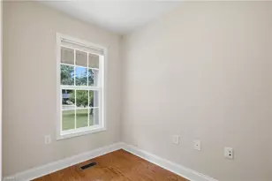 210 Jane Sowers Rd, Statesville, NC 28625 - Photo 11