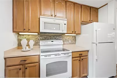 3902 Clapp Mill Road, Burlington, NC 27215 - Photo 13