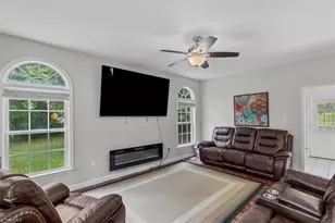 701 Diana Dr, Thomasville, NC 27360 - Photo 7