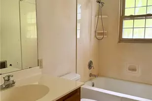542 W R Gillespie Rd, Dobson, NC 27017 - Photo 7