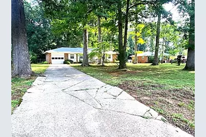 647 Hodgin Valley Road, Pleasant Garden, NC 27313 - Photo 3