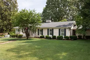 612 Hilltop Dr, Lexington, NC 27292 - Photo 3