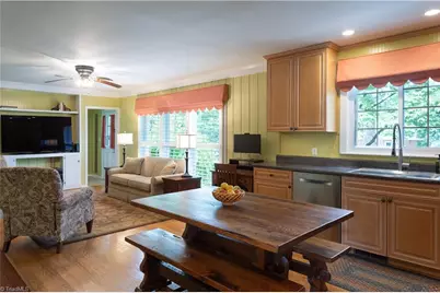 612 Hilltop Drive, Lexington, NC 27292 - Photo 17