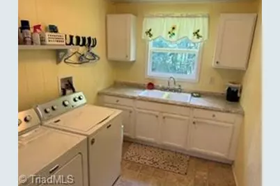 128 Hickory Hollow Road, North Wilkesboro, NC 28659 - Photo 23