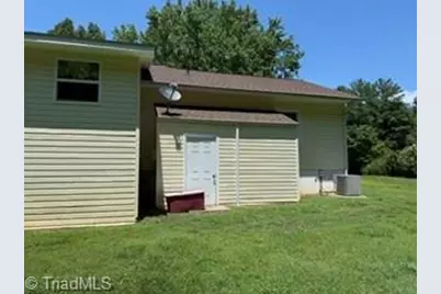 128 Hickory Hollow Road, North Wilkesboro, NC 28659 - Photo 35