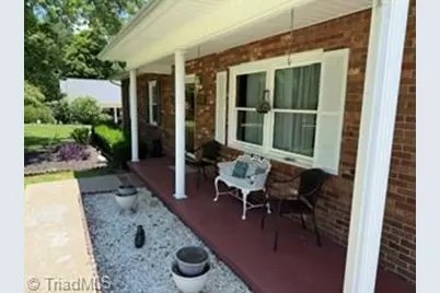 128 Hickory Hollow Road, North Wilkesboro, NC 28659 - Photo 5
