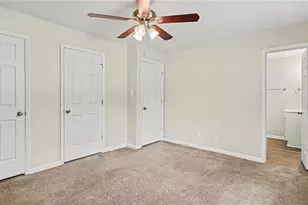 4215 Studio Ln, Greensboro, NC 27407 - Photo 9