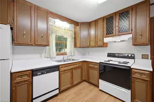 575 Brown Berry Rd, North Wilkesboro, NC 28659 - Photo 19
