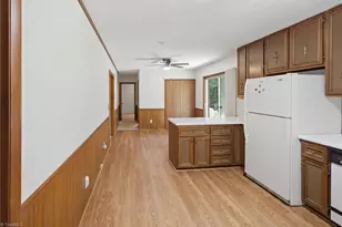 575 Brown Berry Rd, North Wilkesboro, NC 28659 - Photo 21
