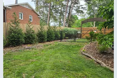 4680 Forest Manor Drive, Winston-Salem, NC 27103 - Photo 25