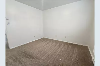 2006 Niagara Street #D, Greensboro, NC 27405 - Photo 9