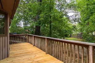 4005 Waldenbrook Ct, Greensboro, NC 27407 - Photo 21