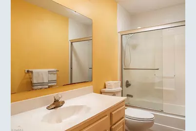4005 Waldenbrook Court, Greensboro, NC 27407 - Photo 13