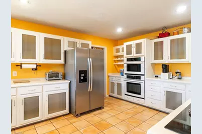4005 Waldenbrook Court, Greensboro, NC 27407 - Photo 9