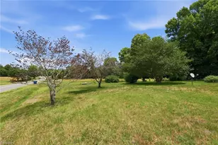 7238 Abb Rd, Gibsonville, NC 27249 - Photo 37