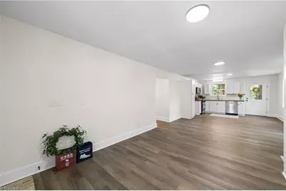 1037 Madison Avenue, Winston-Salem, NC 27103 - Photo 5