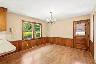 5700 Northlake Dr, Greensboro, NC 27410 - Photo 9