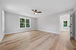 110 Walnut Ave, Yadkinville, NC 27055 - Photo 23