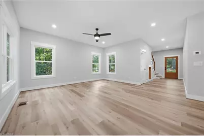 110 Walnut Avenue, Yadkinville, NC 27055 - Photo 9