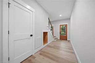 110 Walnut Ave, Yadkinville, NC 27055 - Photo 5