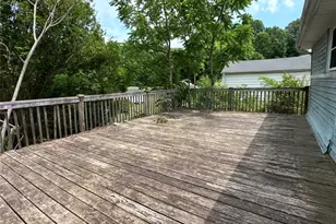 142 Reeves Ln, Elkin, NC 28621 - Photo 3