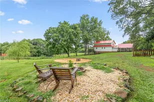 3993 Level Plains Rd, Sophia, NC 27350 - Photo 37