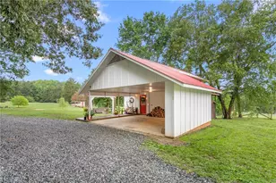 3993 Level Plains Rd, Sophia, NC 27350 - Photo 41