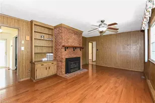 4501 Freida Ln, Greensboro, NC 27406 - Photo 7