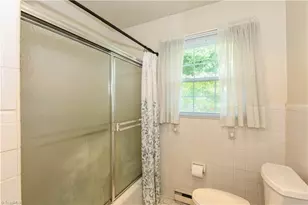 4501 Freida Ln, Greensboro, NC 27406 - Photo 17
