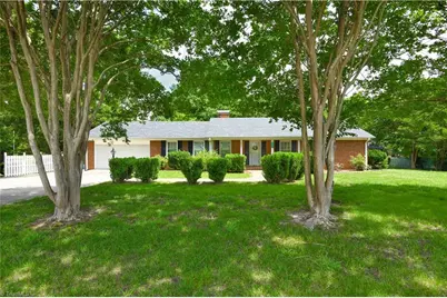 4501 Freida Lane, Greensboro, NC 27406 - Photo 3